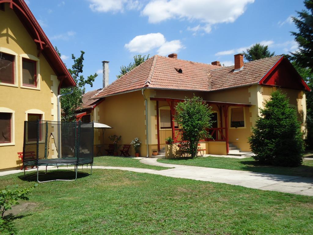 Prenociste Vila Stara Breza Palić Exteriér fotografie