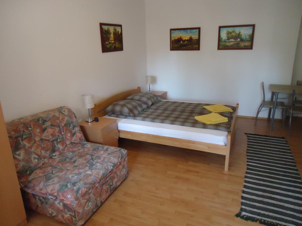 Prenociste Vila Stara Breza Palić Pokoj fotografie