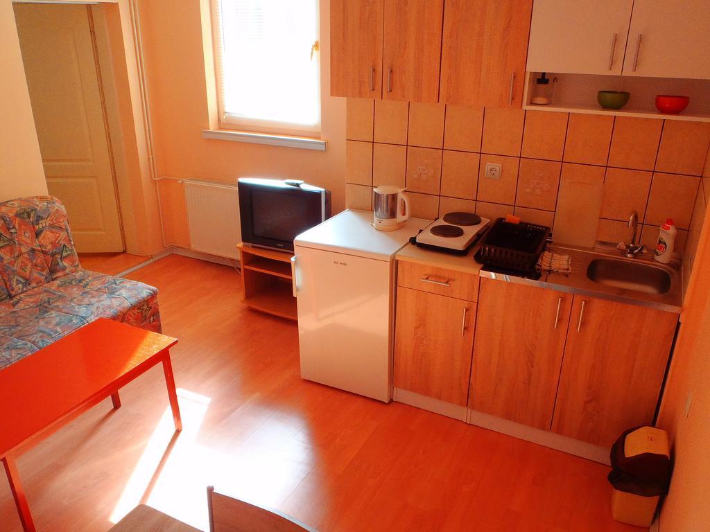 Prenociste Vila Stara Breza Palić Exteriér fotografie