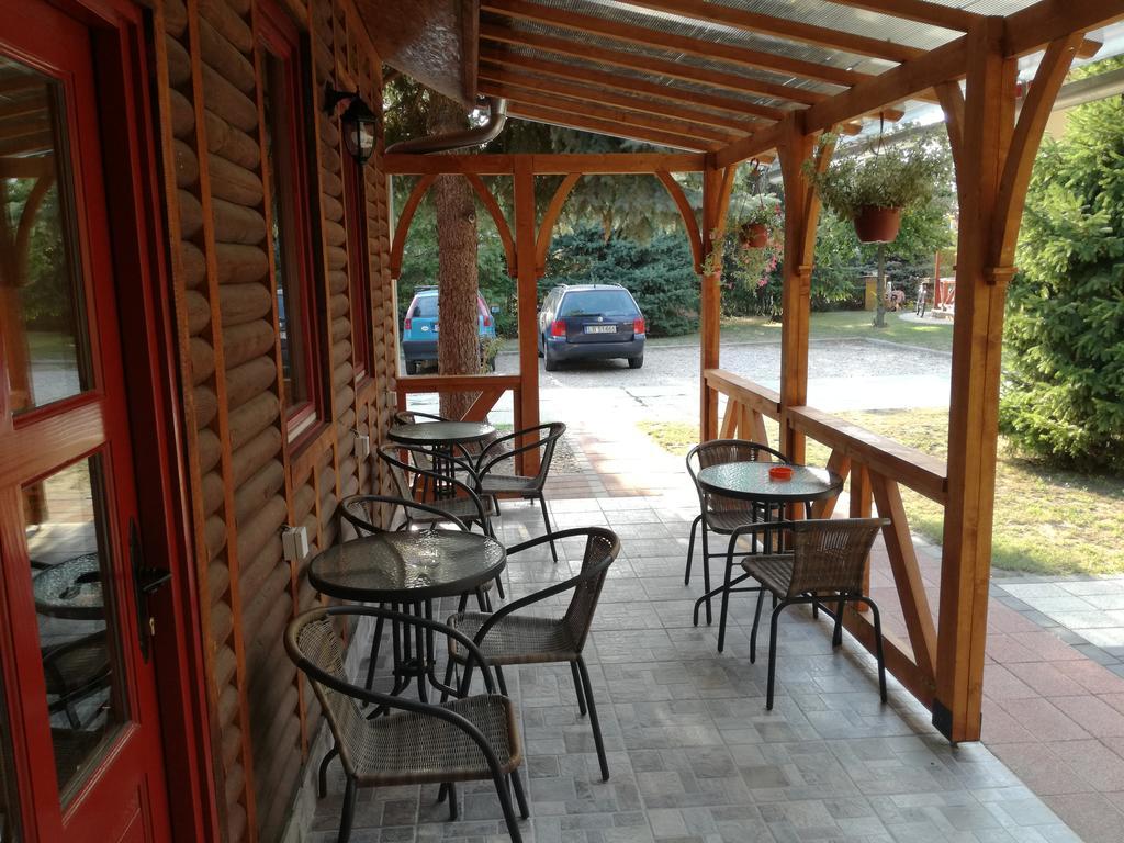 Prenociste Vila Stara Breza Palić Exteriér fotografie